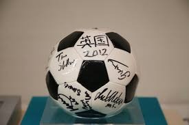 [图]东契奇38+11詹姆斯10分 湖人负太阳7连胜被终结